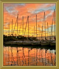 Le port de Saint-Raphaël au coucher de Soleil