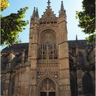 Le portail Saint-Jean (gothique flamboyant)  Cathédrale Saint-Etienne de Limoges