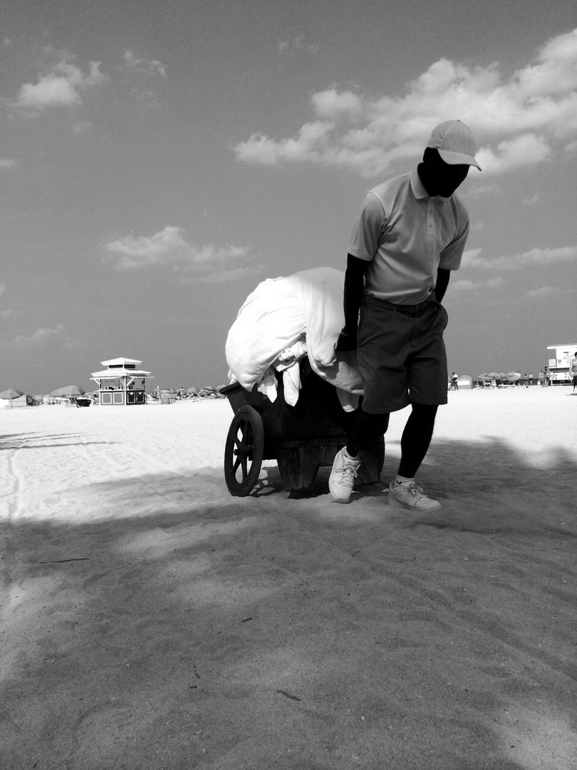 Le porteur de serviette - Miami Beach