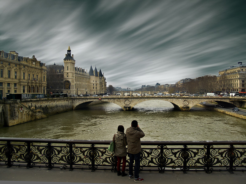 Le printemps arrive a Paris