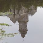 Le reflet du Mont Glonne dans la Loire 