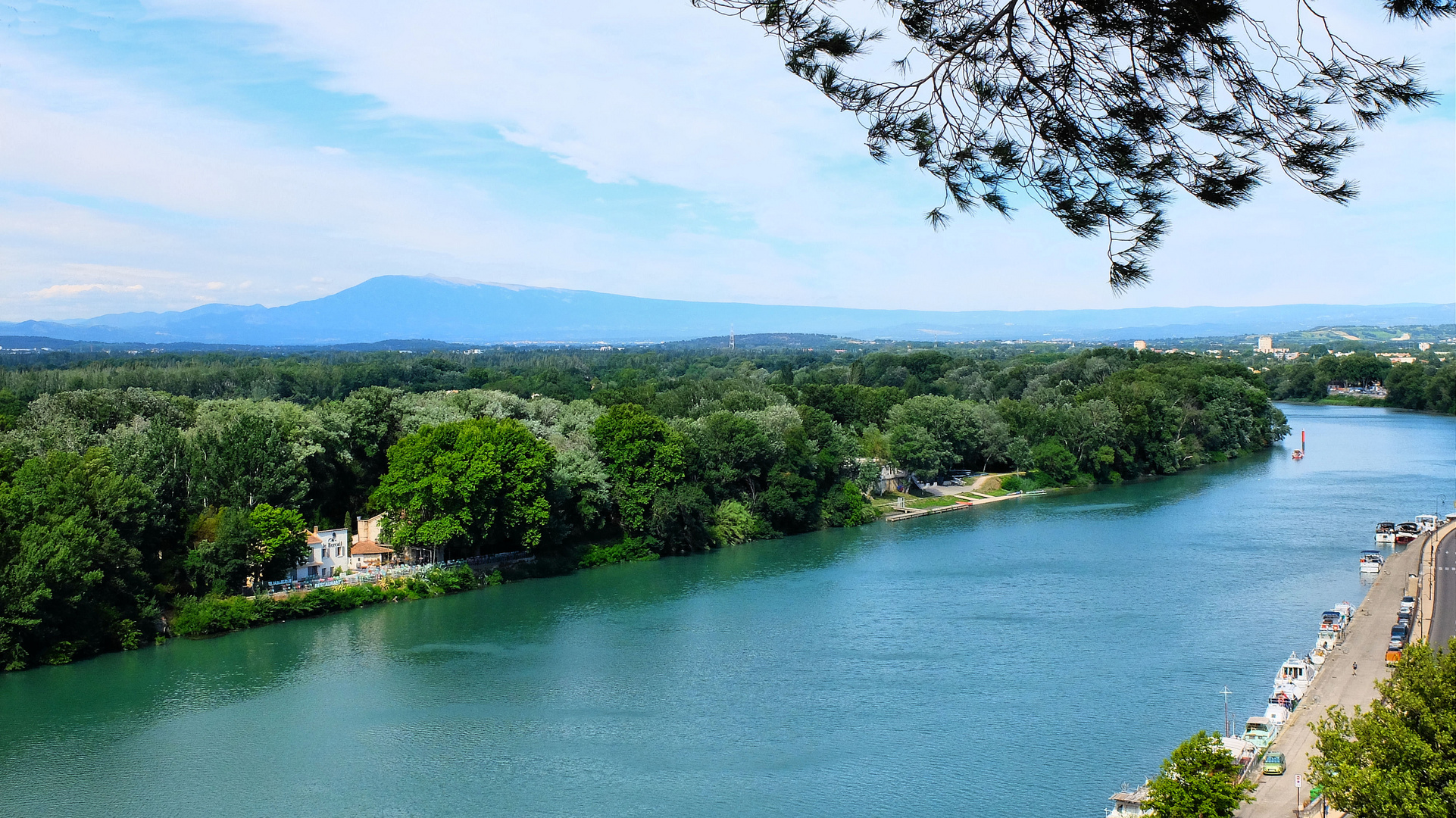 Le Rhône au mistral...