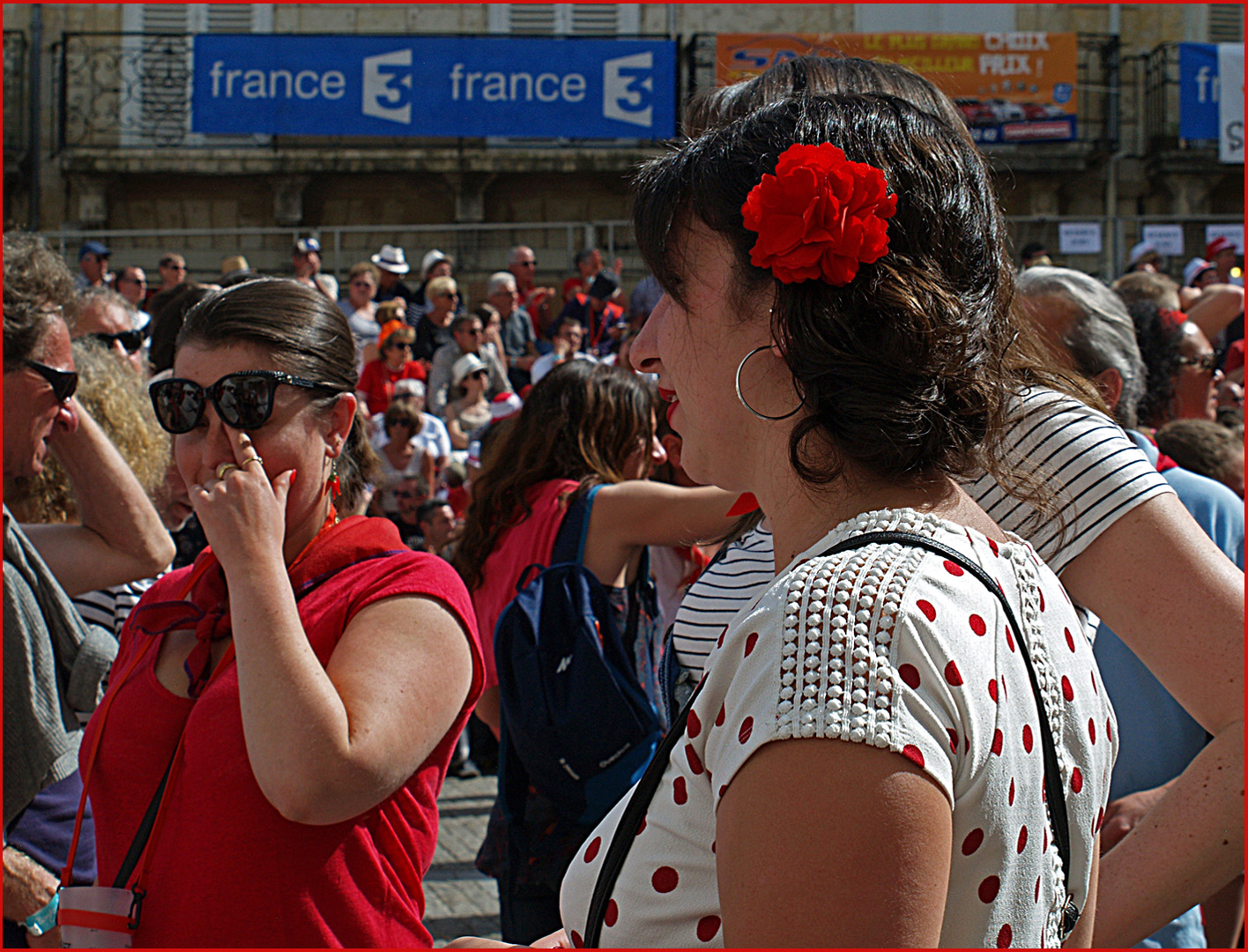 Le rouge s’invite partout…!