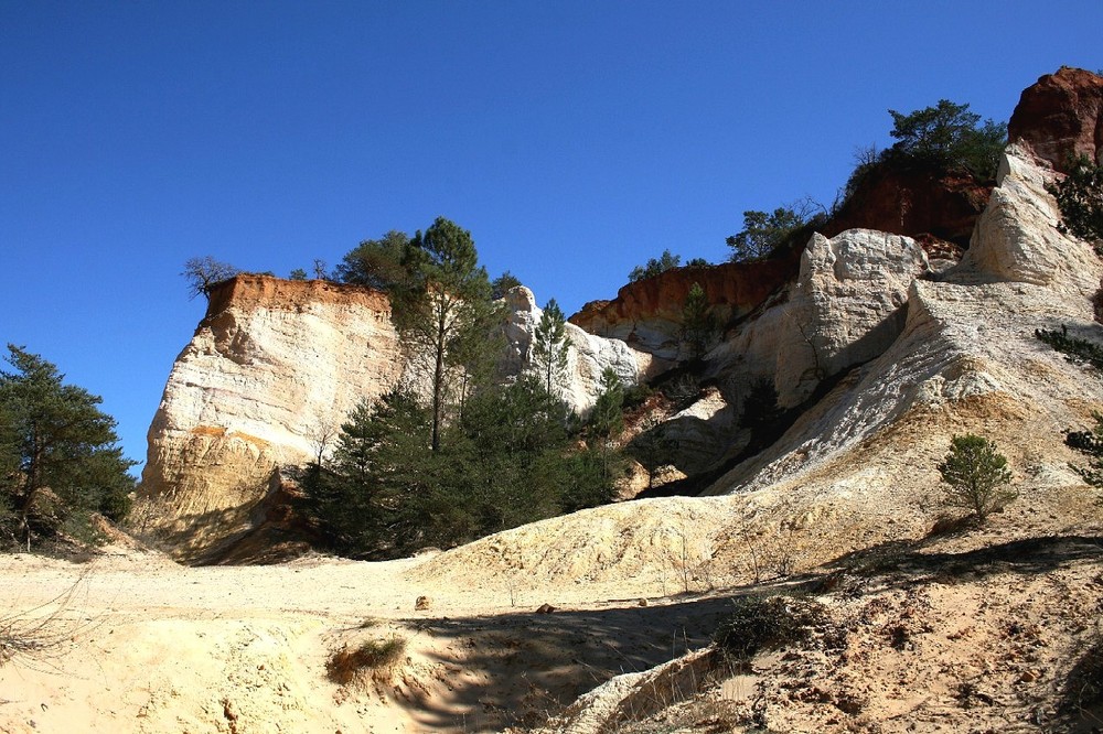 Le Rustrel - Anciennes carrières d'Ocre - vaucluse