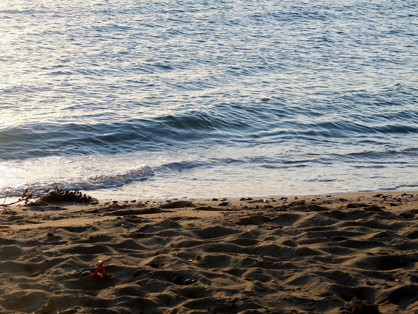 Le sable, le soir.