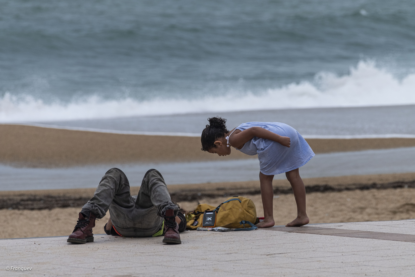 le SDF et la petite fille