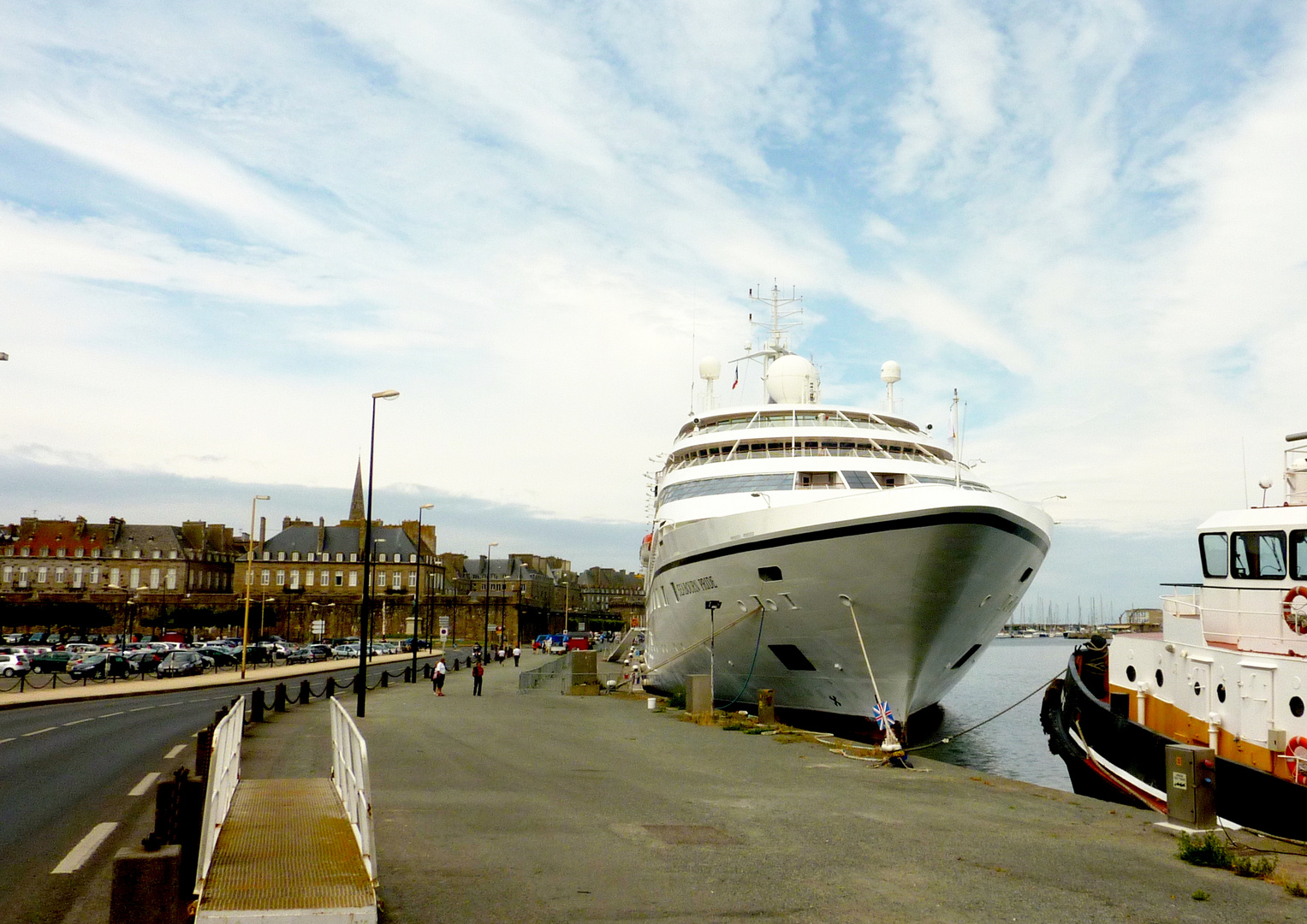 le seabourn croisiére a St. MALO