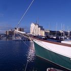 Le soir tombe sur le port de Carnon ....