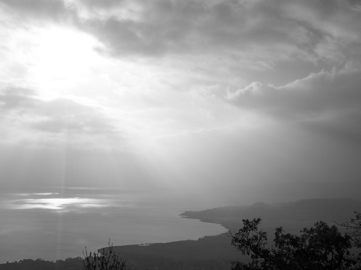 Le soleil perce sur la Hongrie...