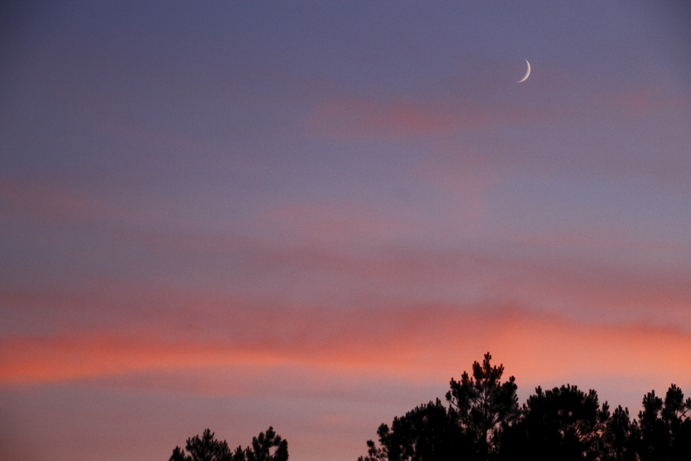 le soleil se couche et la lune se lève !!! photo et image paysages, paysages de campagne le soleil se couche et la lune se lève !!! photo et image paysages, paysages de campagne