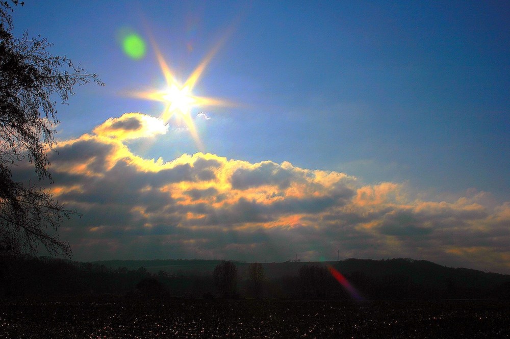 Le soleil se prends pour une étoile...;))))