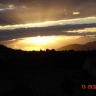 Le soleil va se coucher sur les Corbières et Leucate village