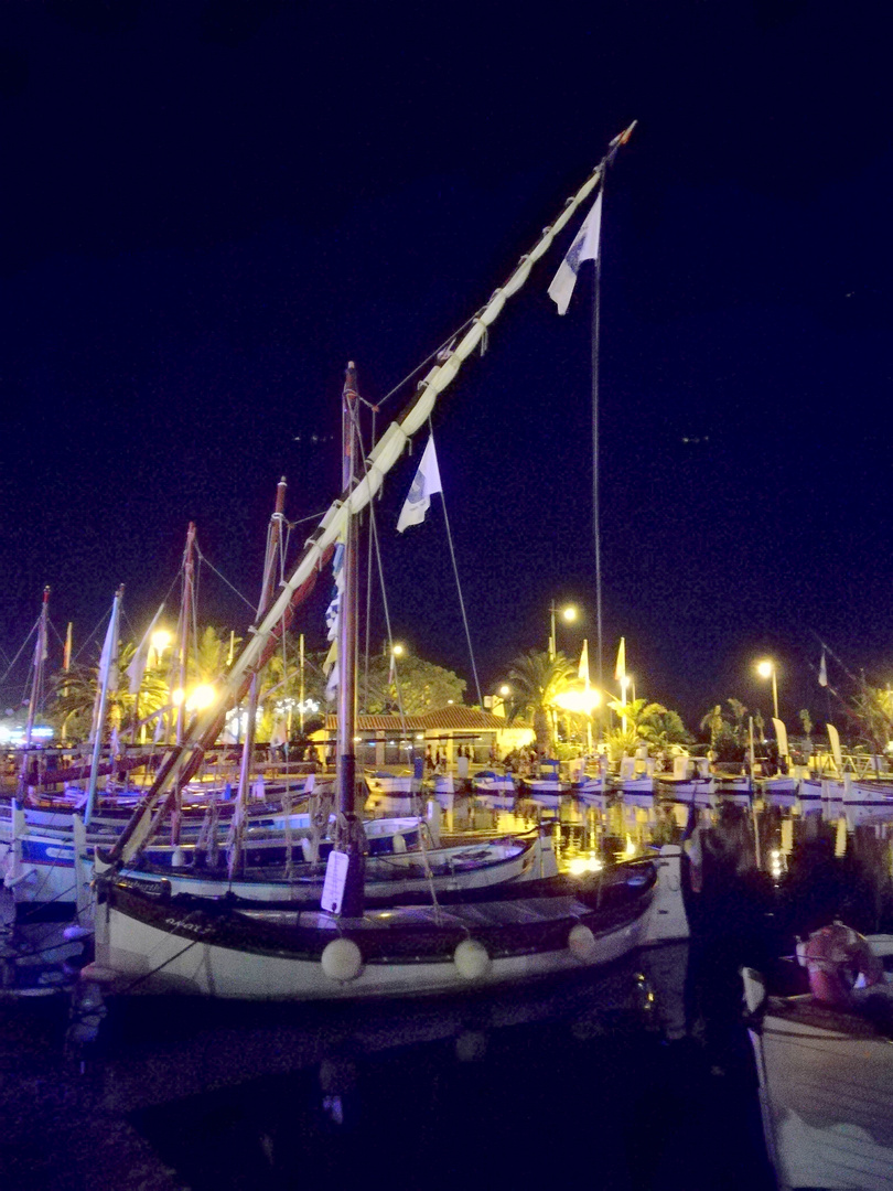 Le sommeil des bateaux .... Sanary.