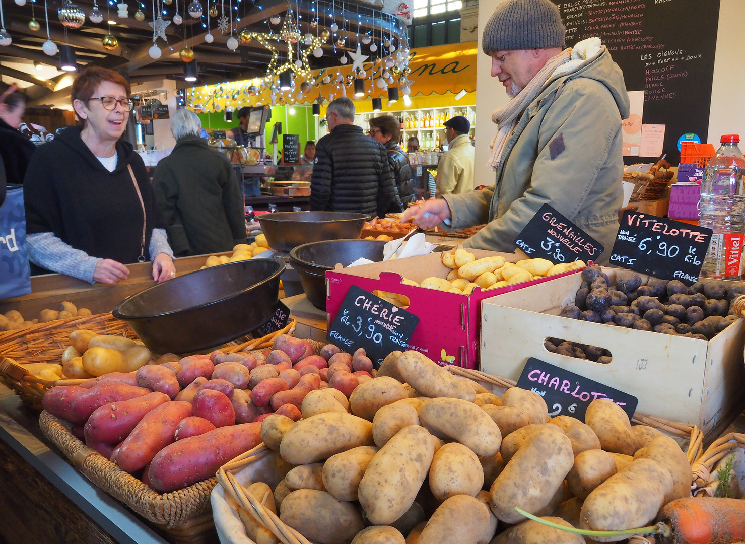 Le spécialiste de la pomme de terre  -  Marché de Menton