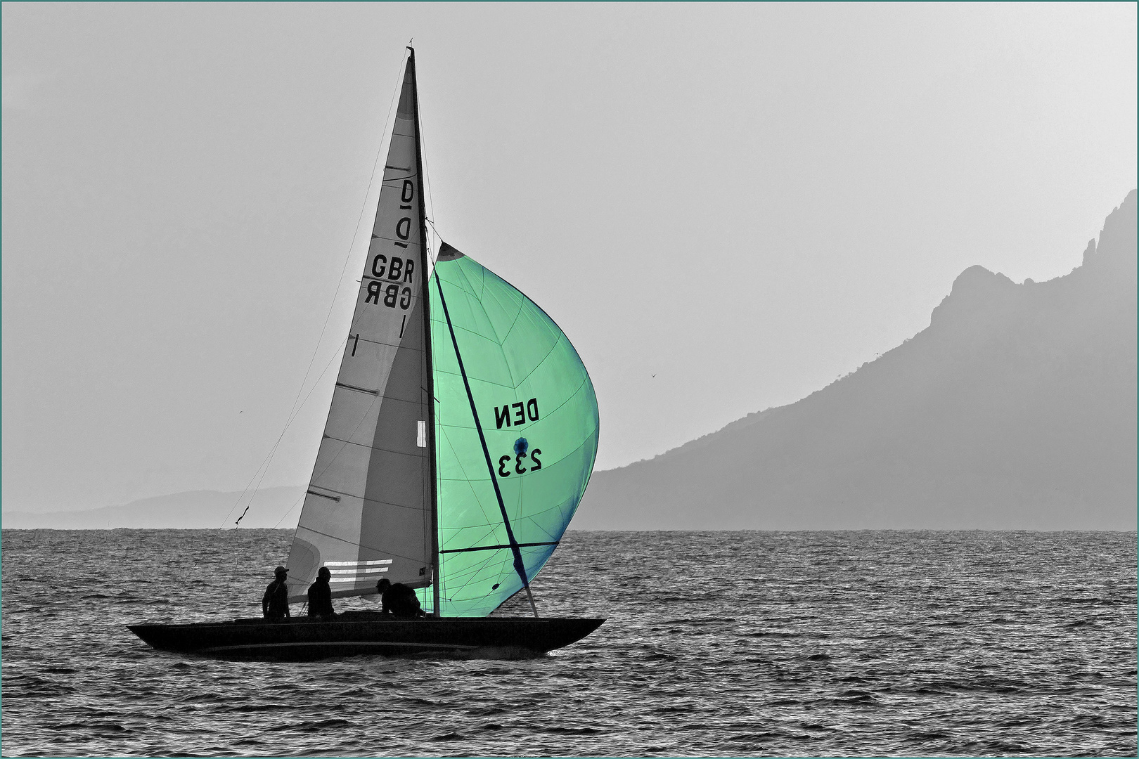 le spinnaker personnalisé vert ....