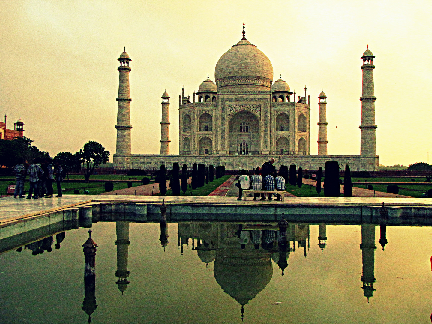 Le Taj Mahal un matin de juillet 2012
