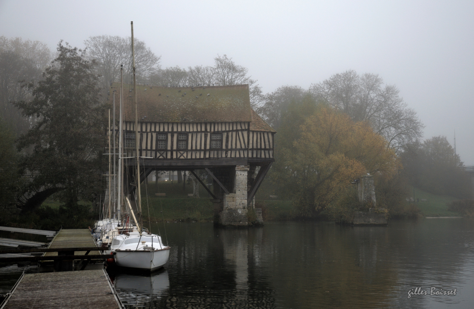 le temps s'est arrêté au vieux moulin