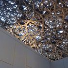 Le toit du musée du Louvre à Abu Dhabi