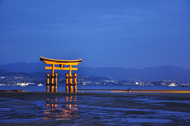 Le torii flottant d'Itsukushima Shrine