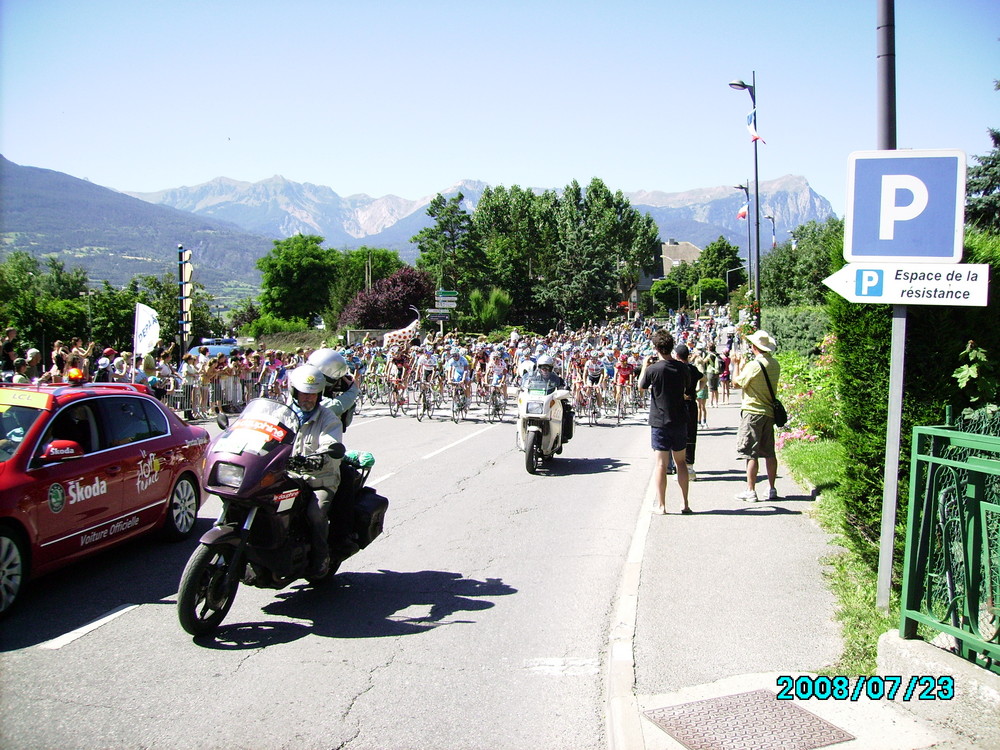 Le Tour à Embrun