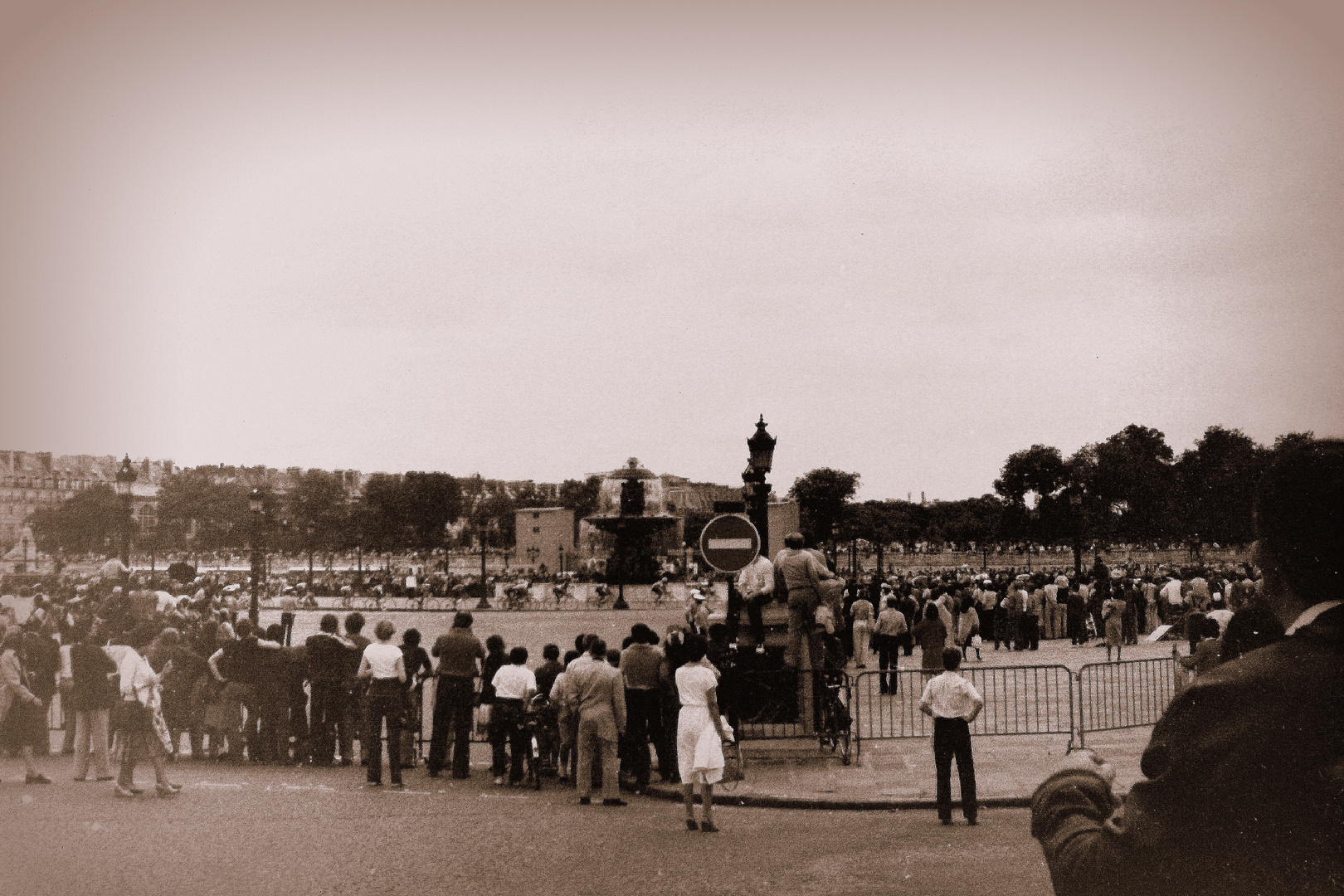 Le Tour de France 1971; arrival at Paris: 1. Eddy Merckx 2. Joop Zoetemelk