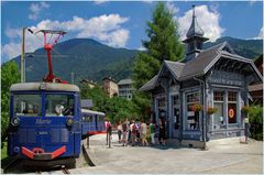 le   tramway du Mont blanc ....