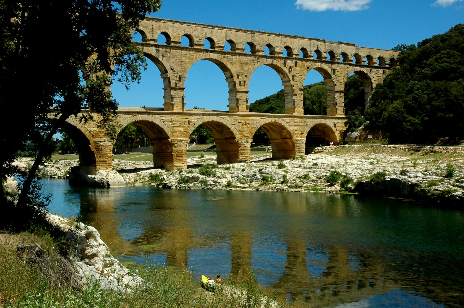 Le vaillant Pont du Gard...