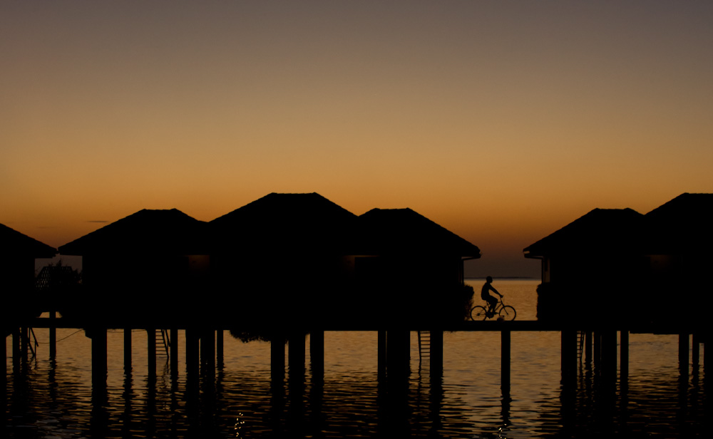 Le Vélo De Ghislain Lambert Streaming Gratuit le vélo photo et image | asia, indian ocean, malediven Images fotocommunity