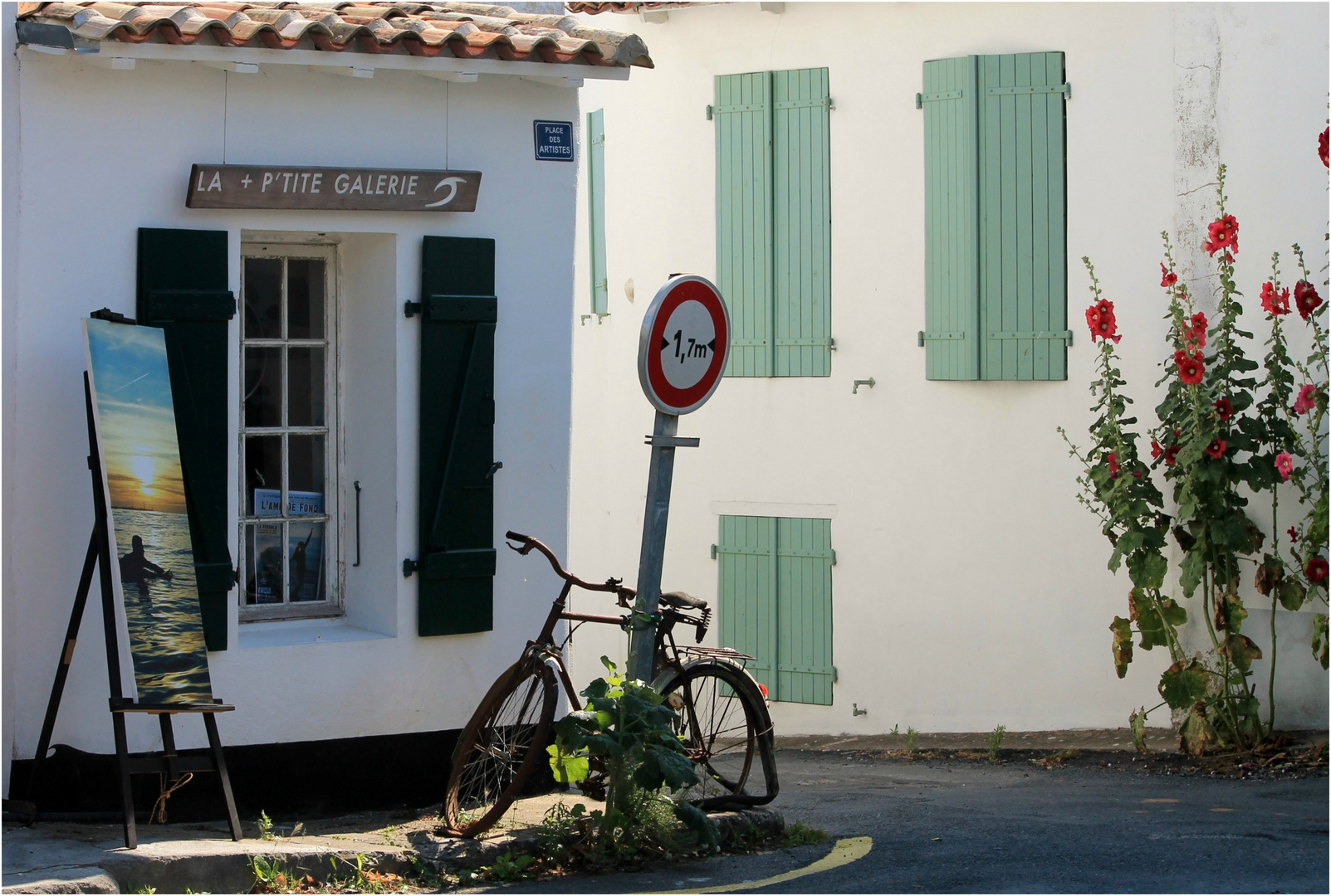 *Le vélo du propriétaire de la + p'tite galerie?*