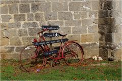 Le vélo rouge.