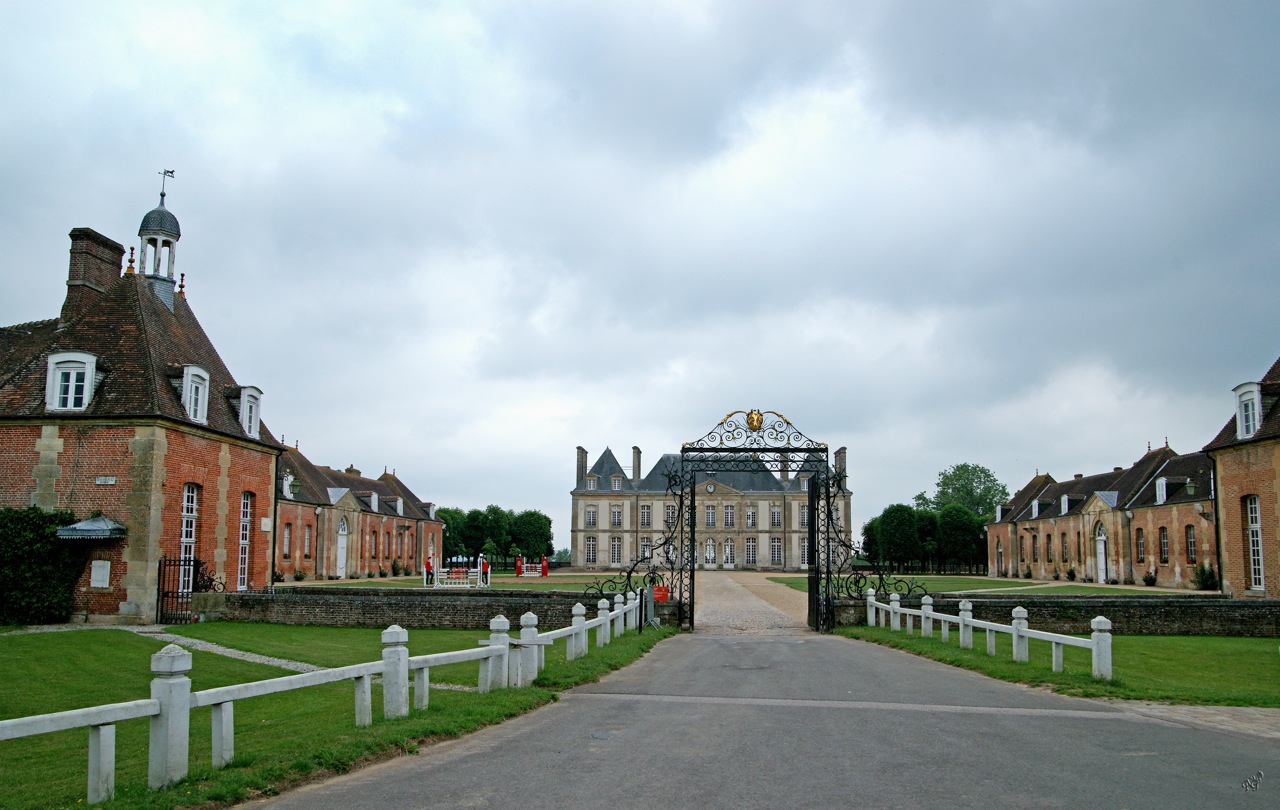 "Le Versailles du Cheval"