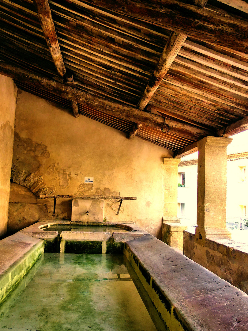 Le vieux lavoir