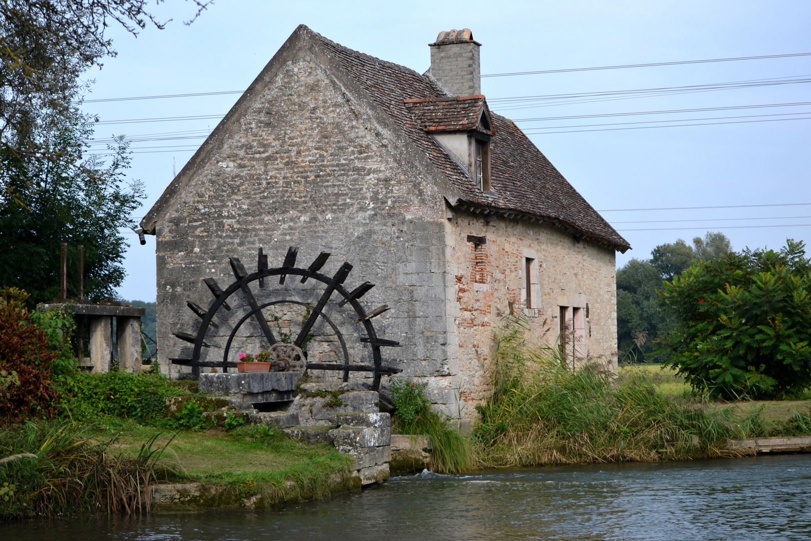 Le Vieux Moulin