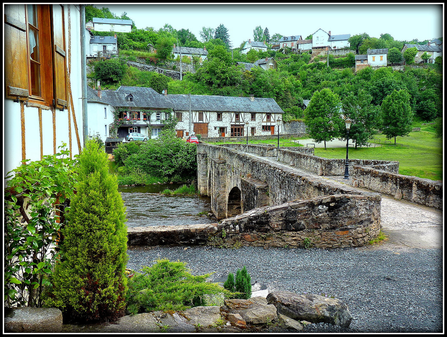 LE - VIEUX - PONT - 2 - 