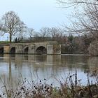 Le vieux pont en hiver