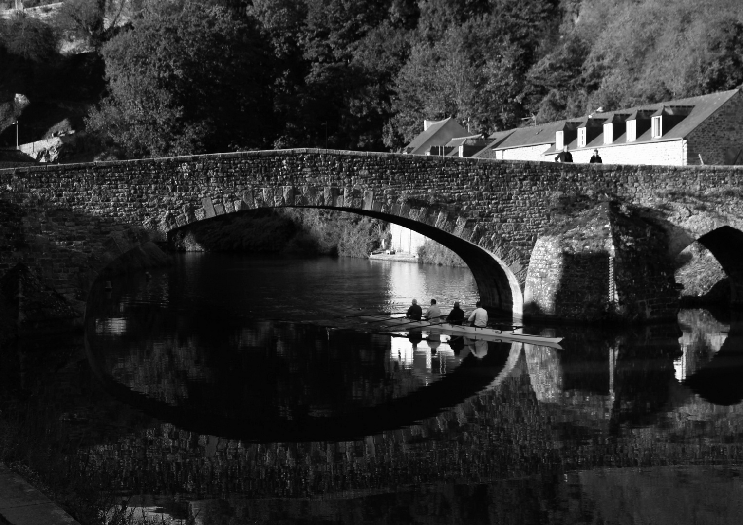 le vieux pont sur la Rance