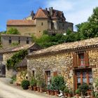 Le village et le chateau de Biron