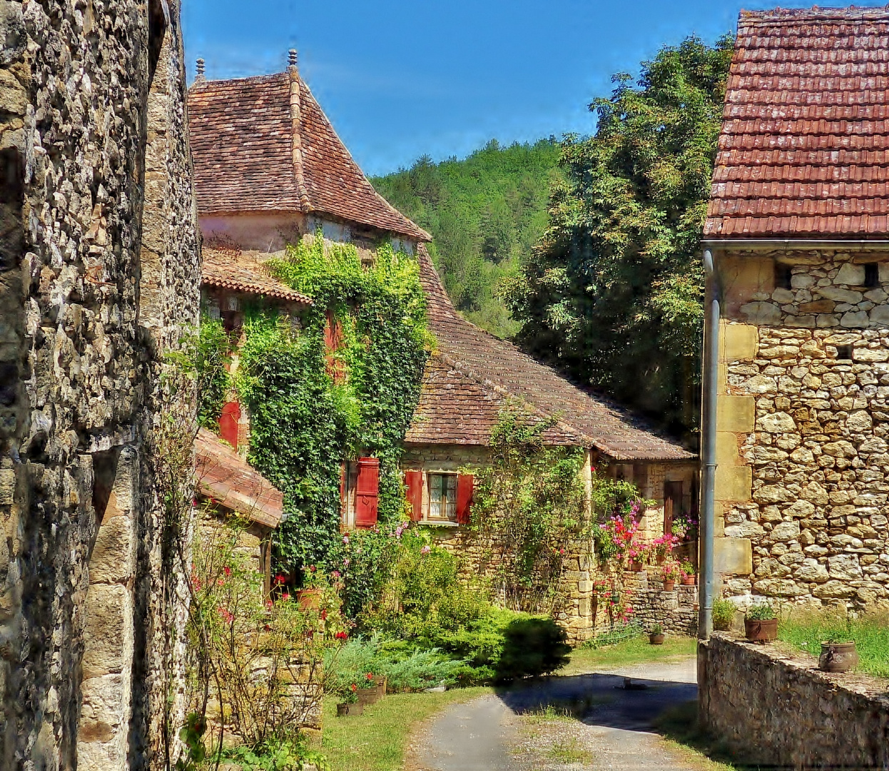 Le village....En Périgord.