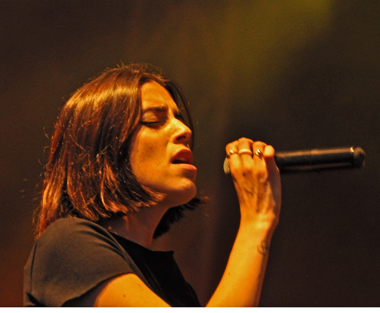 Léa paci en concert a pessac (4)