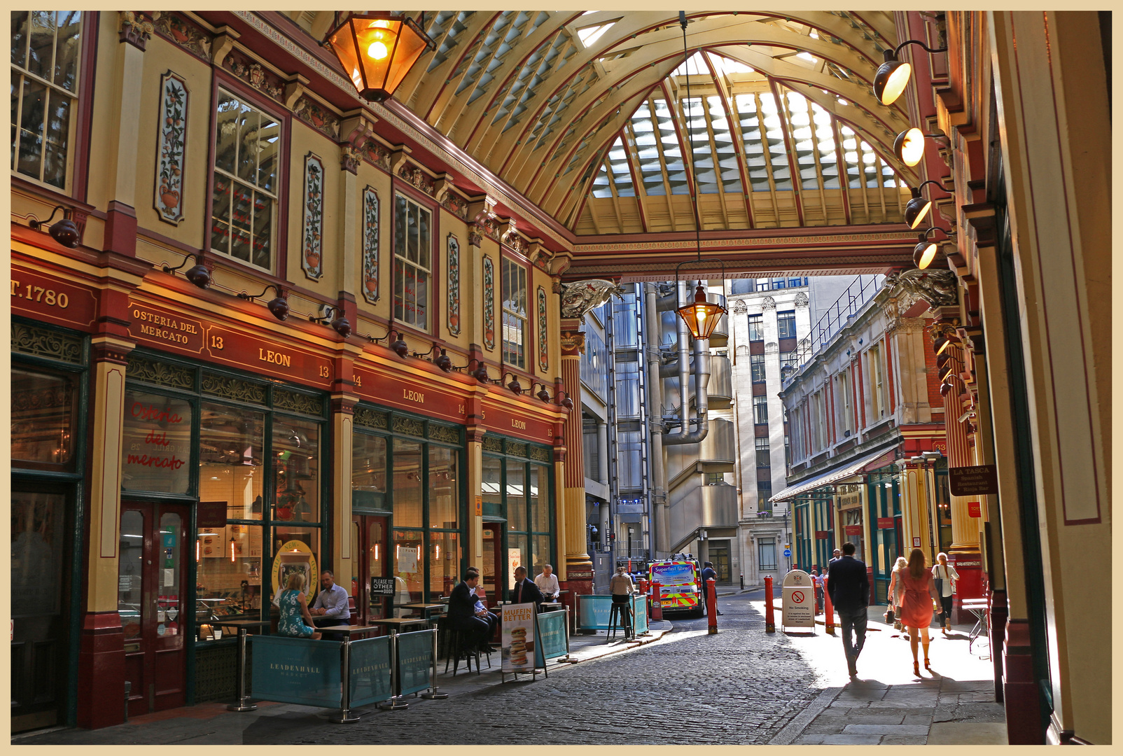 Leadenhall market early morning 2