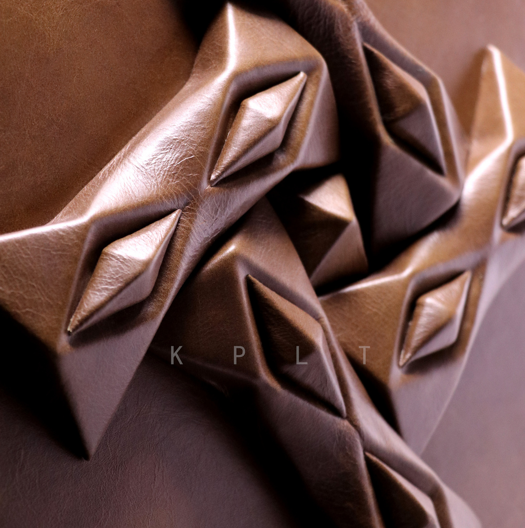 Leather Block - Bowknot-detail