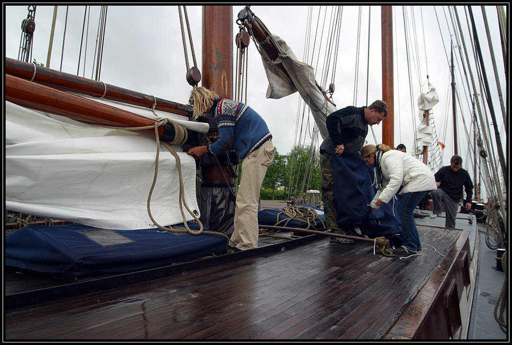 Leben an Bord der *Nil Desperandum* Foto & Bild | schiffe und seewege ...