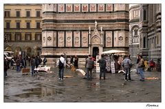 Leben auf dem Domplatz in Florenz!