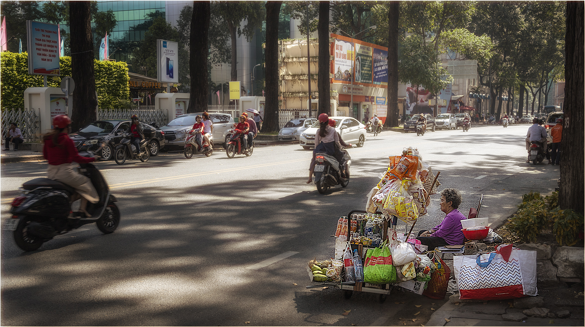 ... Leben in Saigon ...