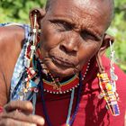 Lebenslinien, Masai-Frau in Kenia