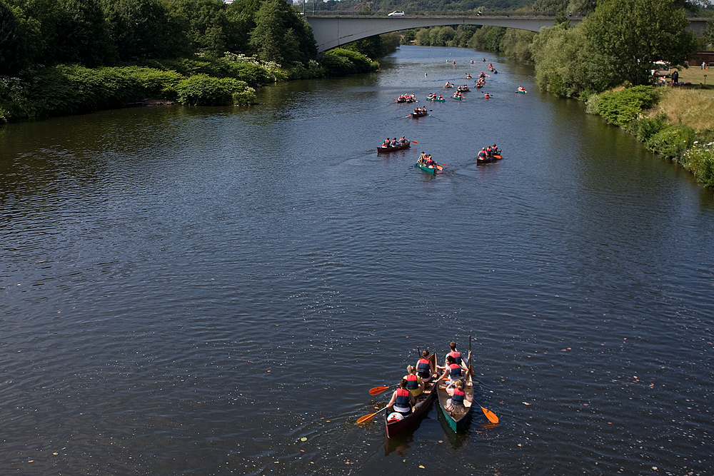 Lebhafter Bootsverkehr auf der Ruhr