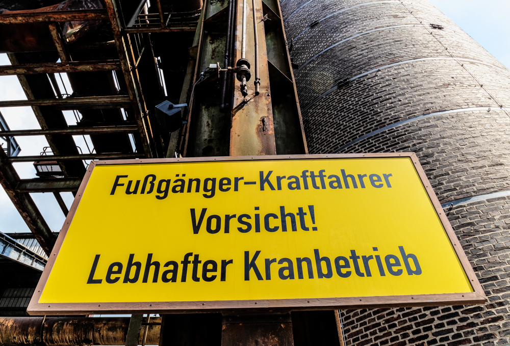 Lebhafter Kranbetrieb