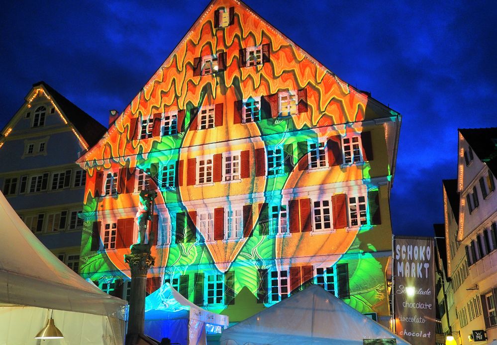 "Lebkuchenhaus" am Holzmarkt in Tübingen (Lichtinstallation)