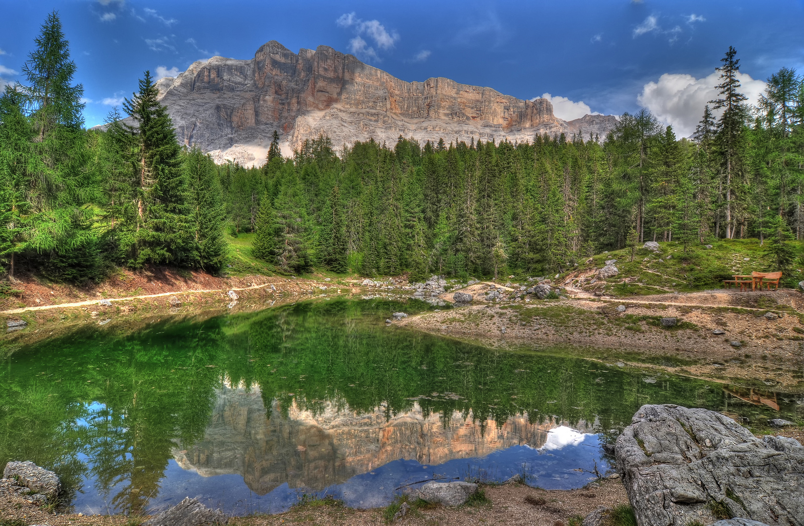 Lech dlà Lè (Santa Croce) Dolomiti