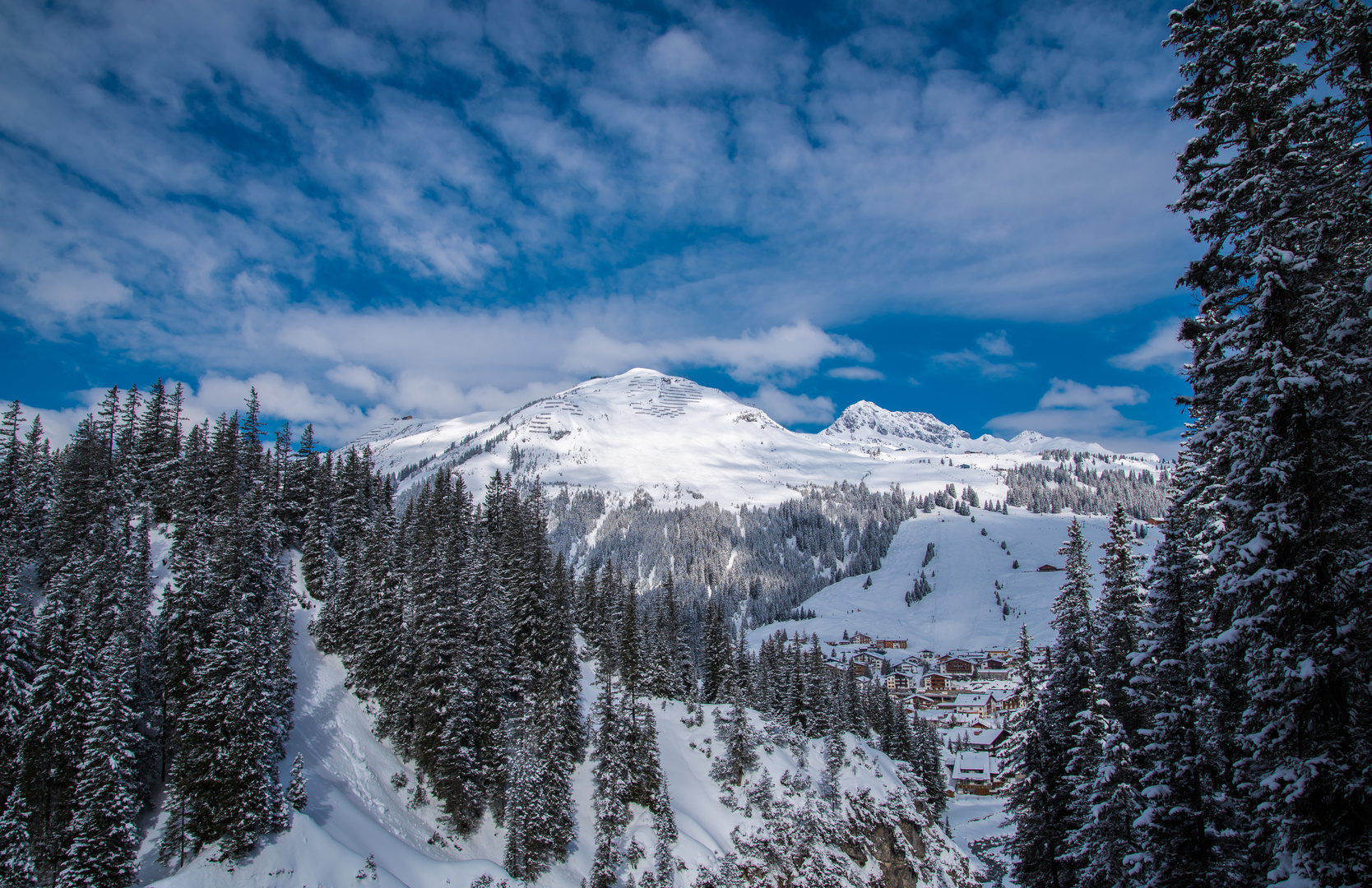 Lech im Winter Schnee höhe bis zu gemessene 4 Meter